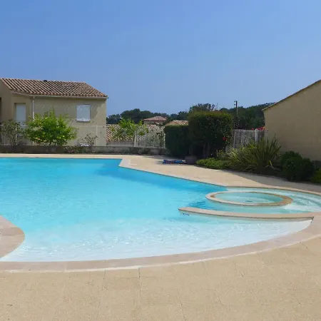 Apartment Les Mas De La Mer-2 By Interhome *
